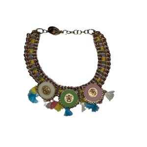 Golden Teri’s Yabar necklace with stunning unique design